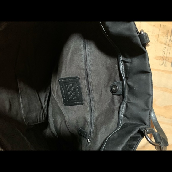Black Coach shoulder bag - Picture 6 of 7